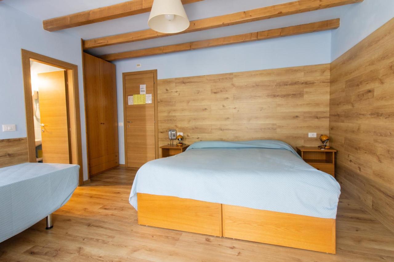 אסיאגו Albergo Speranza מראה חיצוני תמונה
